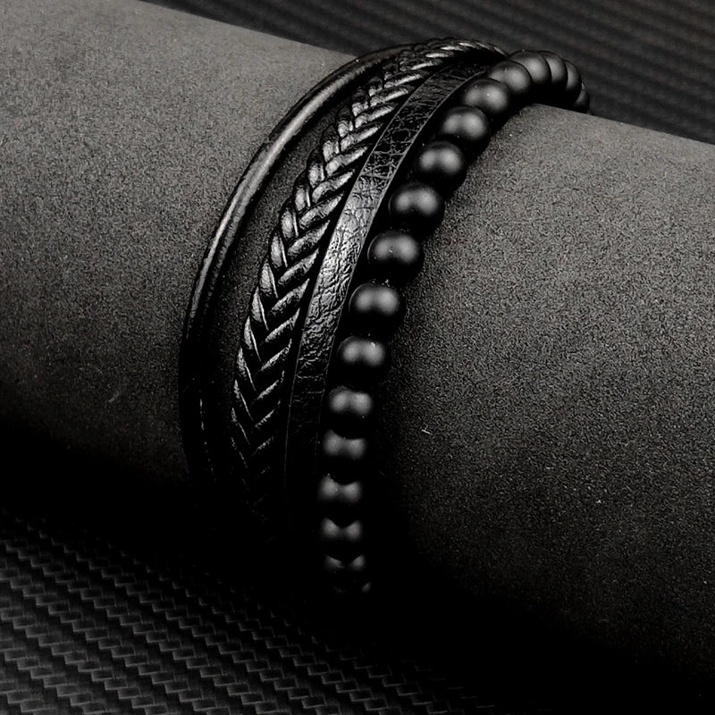 Pulseira Masculina Luxo 2026 em Couro e Aço Inoxidável – Fecho Magnético e Pedras Naturais