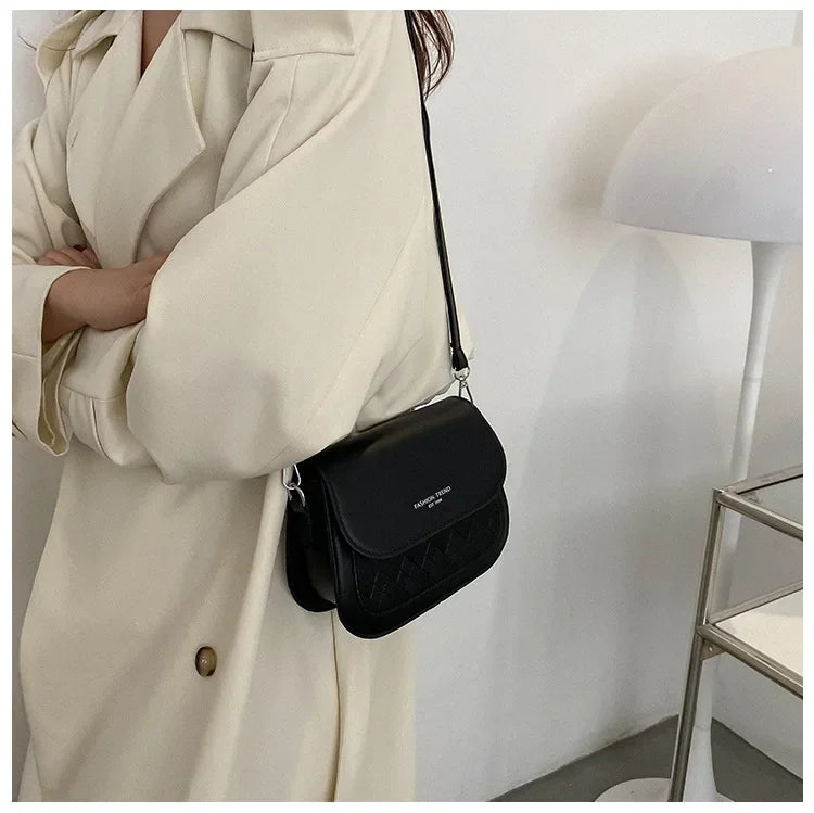 Bolsa Transversal Feminina Anlyxi – Estilo Hip Hop, Pequena e Moderna em Couro PU Macio