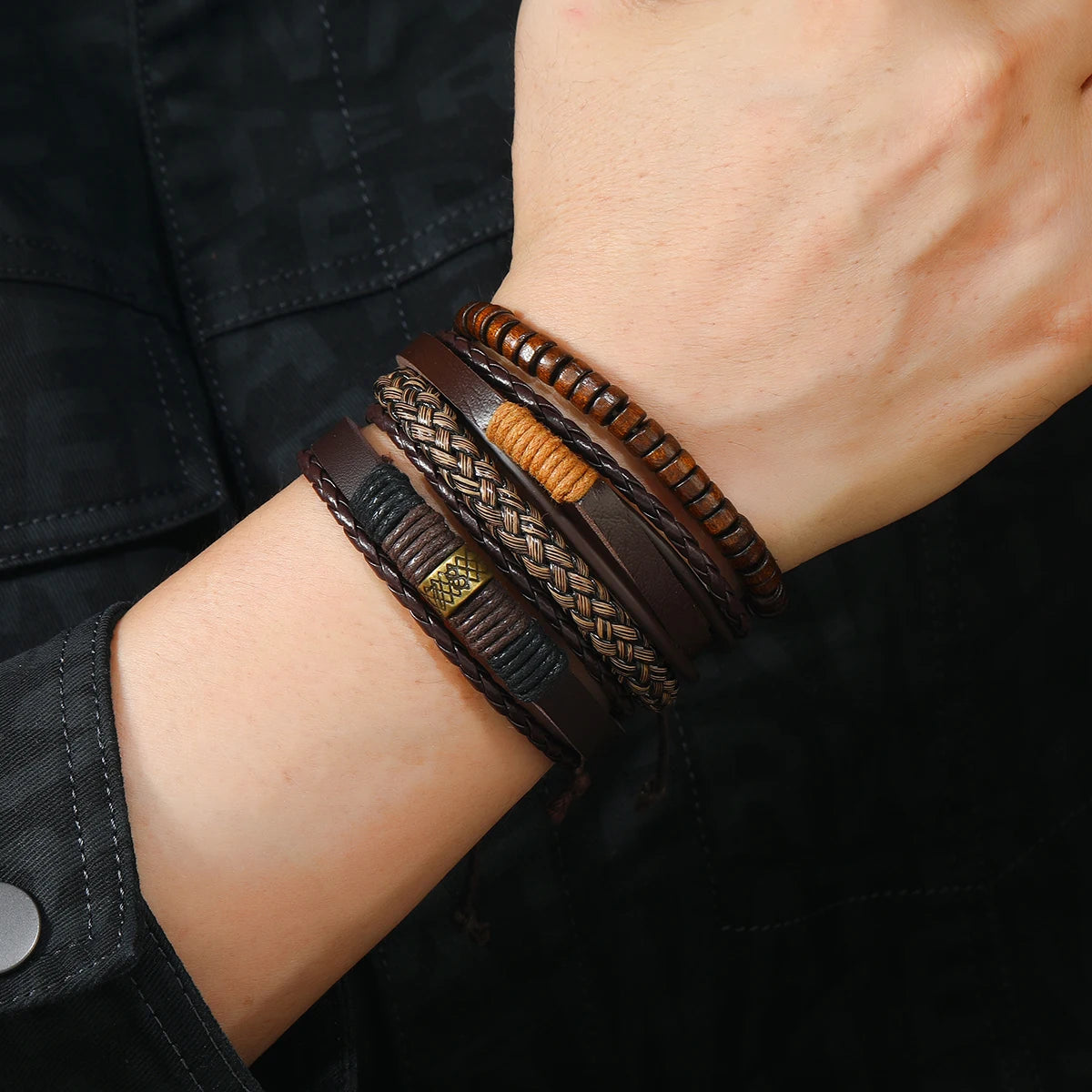 Conjunto 4 Pulseiras Masculinas de Couro Trançado – Vintage Tribal com Contas e Árvore da Vida