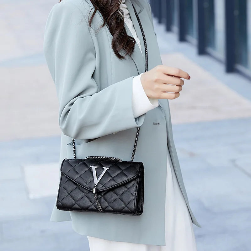 Bolsa Feminina de Luxo – Transversal e de Ombro em Couro PU com Design Matelassê e Tassel