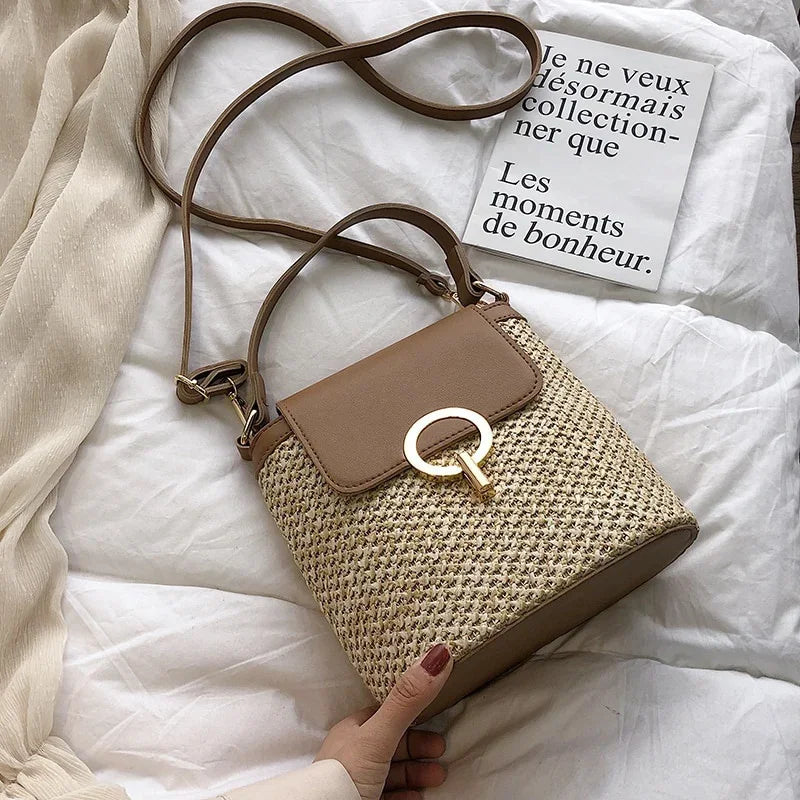 Bolsa Feminina de Palha para Praia 2026 – Estilo Coreano Bucket Crossbody Versátil