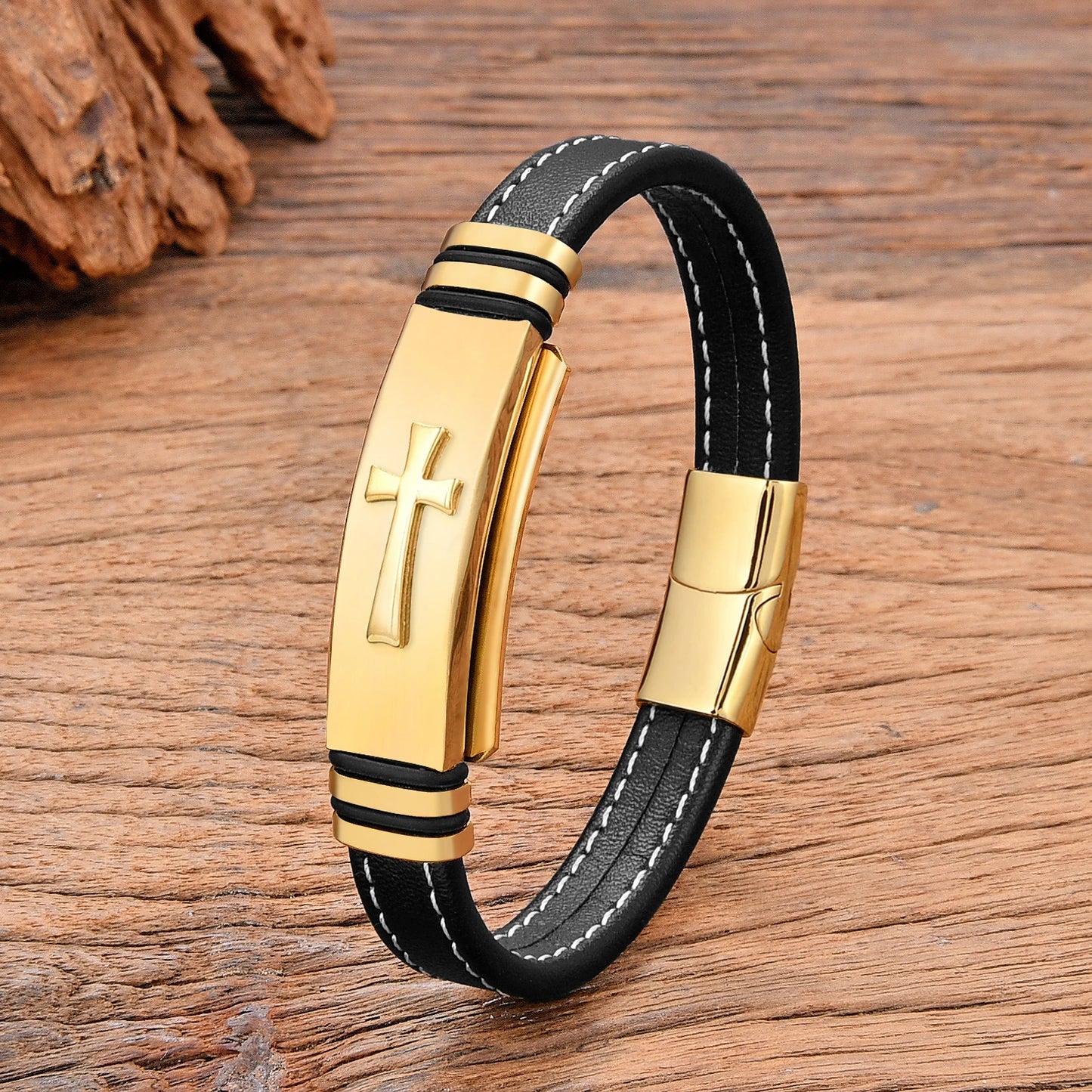 Pulseira Masculina Cruz em Aço Inoxidável e Couro – Banhada a Ouro Preto Punk