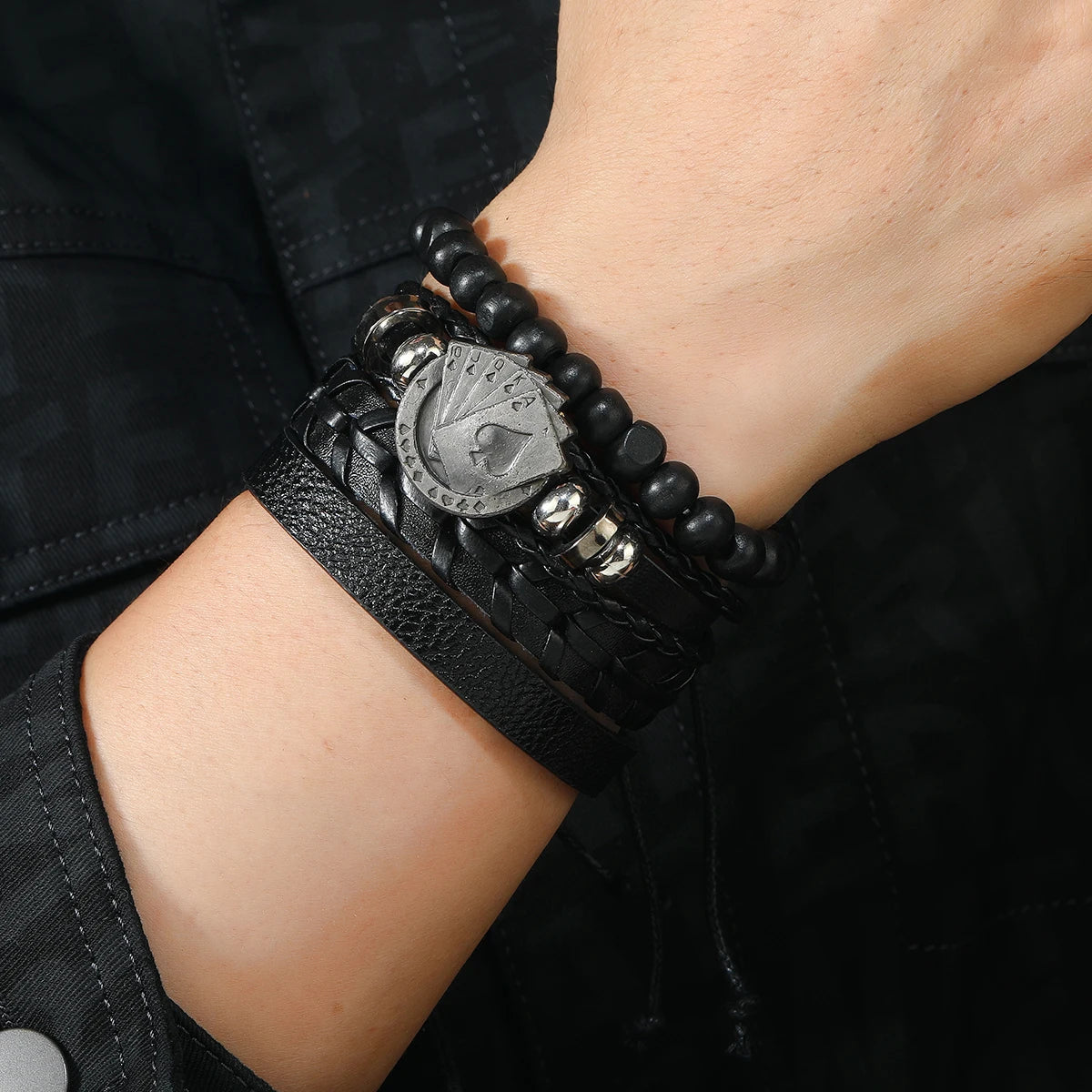 Conjunto 4 Pulseiras Masculinas de Couro Trançado – Vintage Tribal com Contas e Árvore da Vida