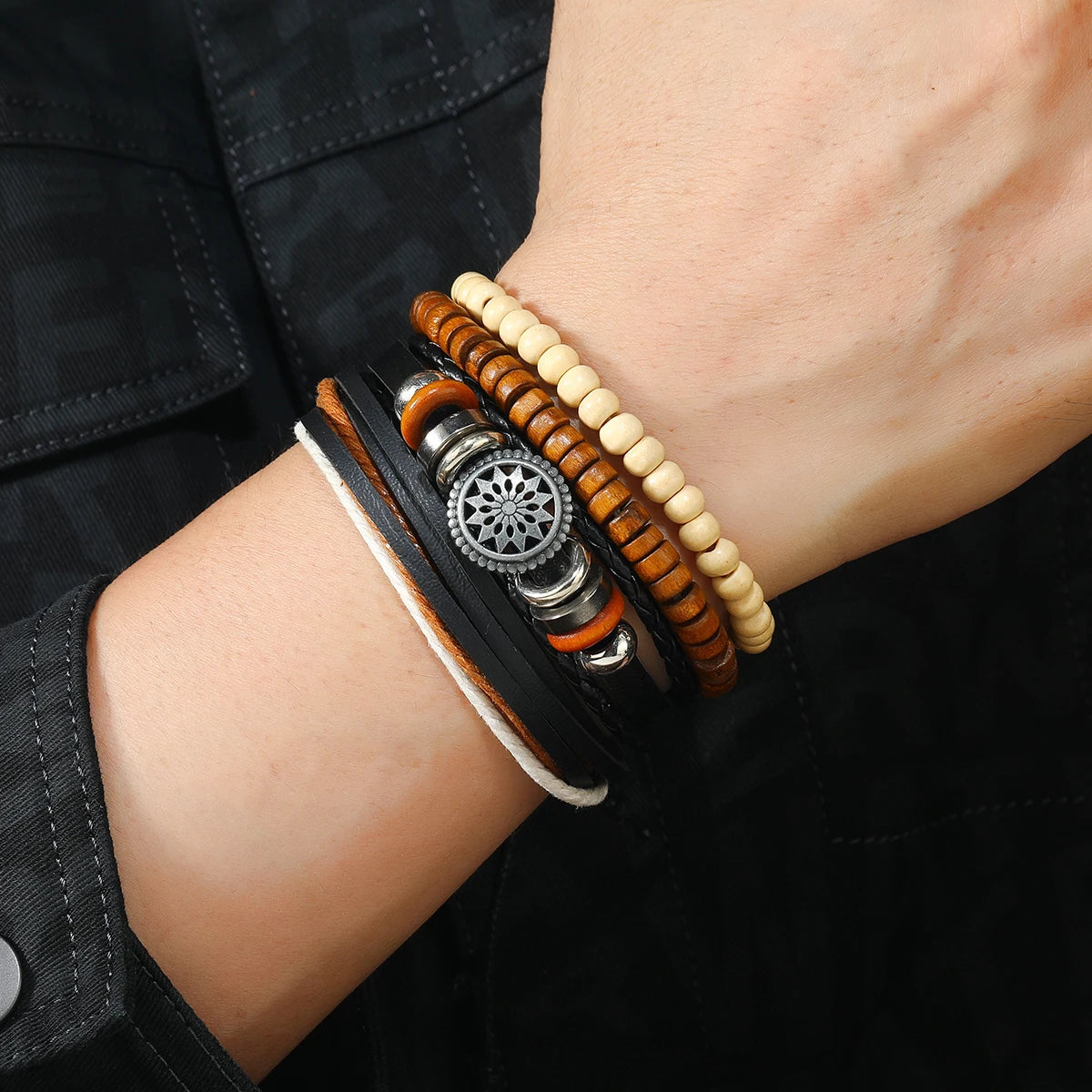 Conjunto 4 Pulseiras Masculinas de Couro Trançado – Vintage Tribal com Contas e Árvore da Vida