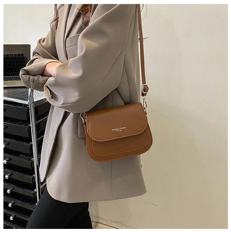 Bolsa Transversal Feminina Anlyxi – Estilo Hip Hop, Pequena e Moderna em Couro PU Macio