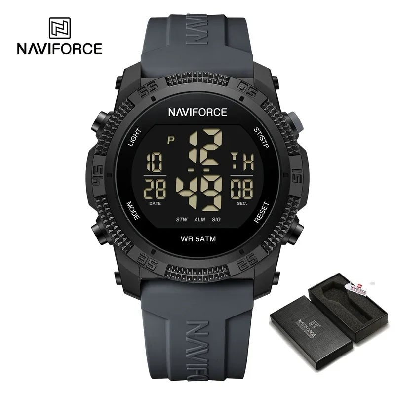 Relógio Masculino Digital NAVIFORCE NF7104 – Esportivo com Display LCD e Resistente à Água 5 ATM