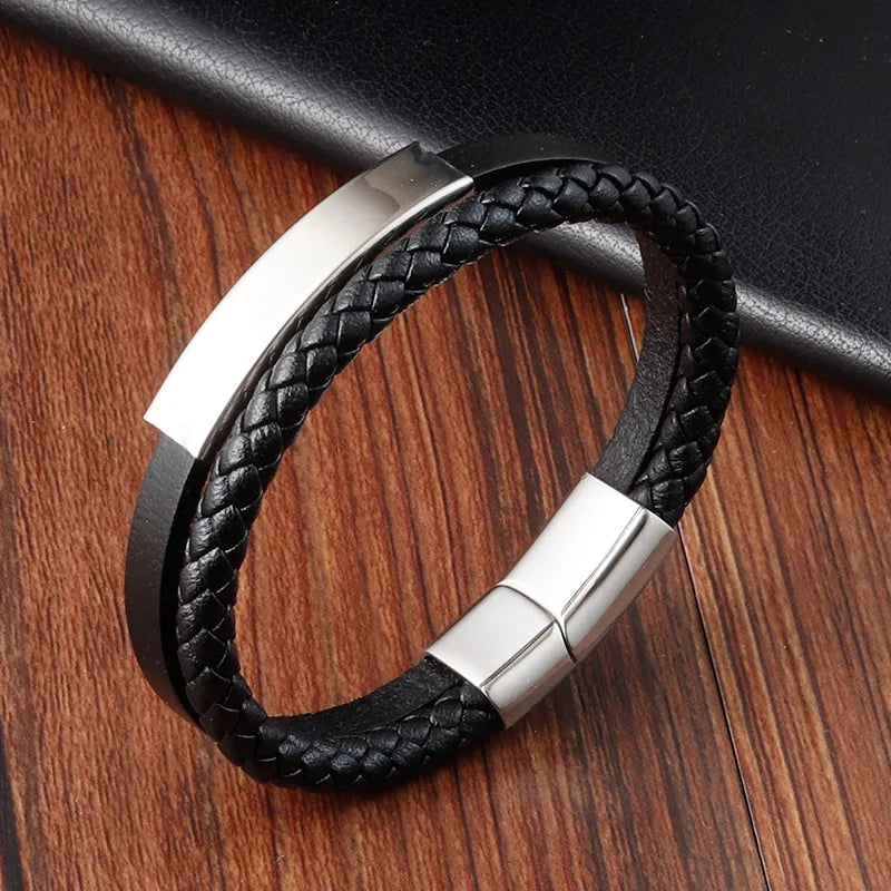Pulseira Masculina em Couro Preto – Dupla Camada com Detalhe em Aço Inoxidável