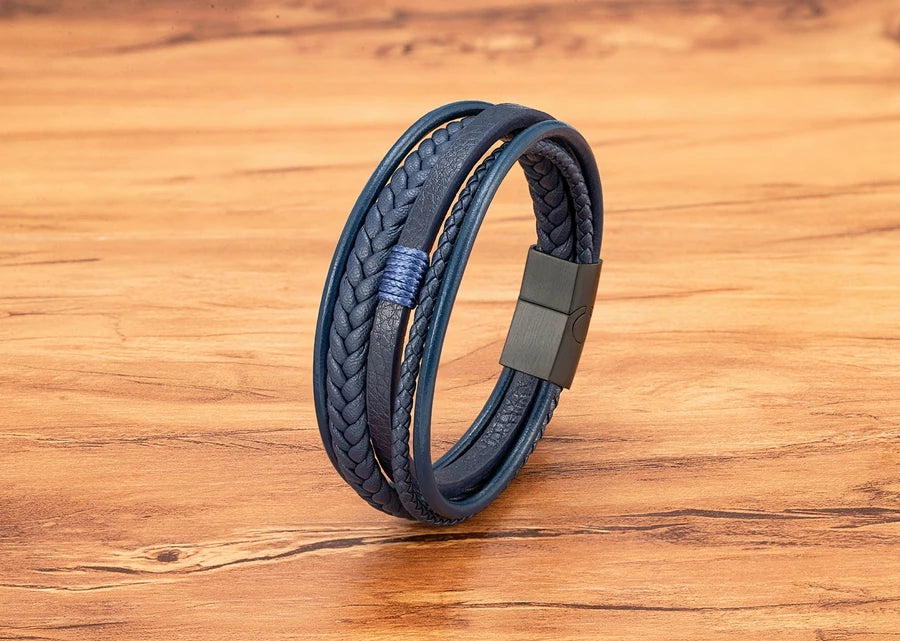 Pulseira Masculina XQNI Luxo em Couro Trançado – Multicamadas com Aço Inoxidável