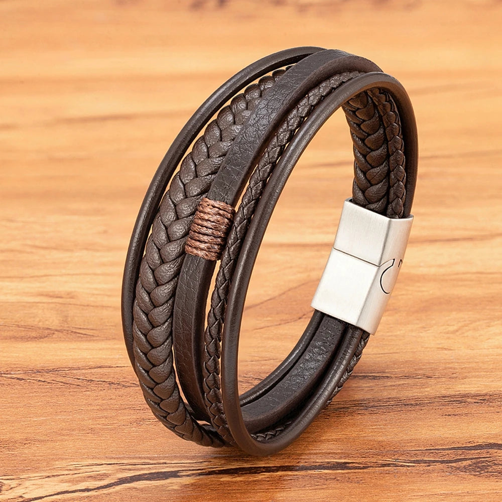 Pulseira Masculina XQNI Luxo em Couro Trançado – Multicamadas com Aço Inoxidável