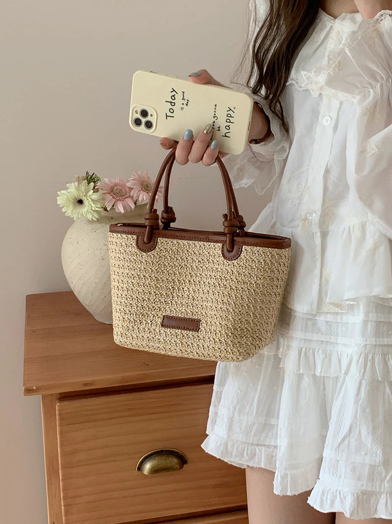 Bolsa de Palha Feminina de Ombro – Retrô, Fashion e Perfeita para Praia e Verão