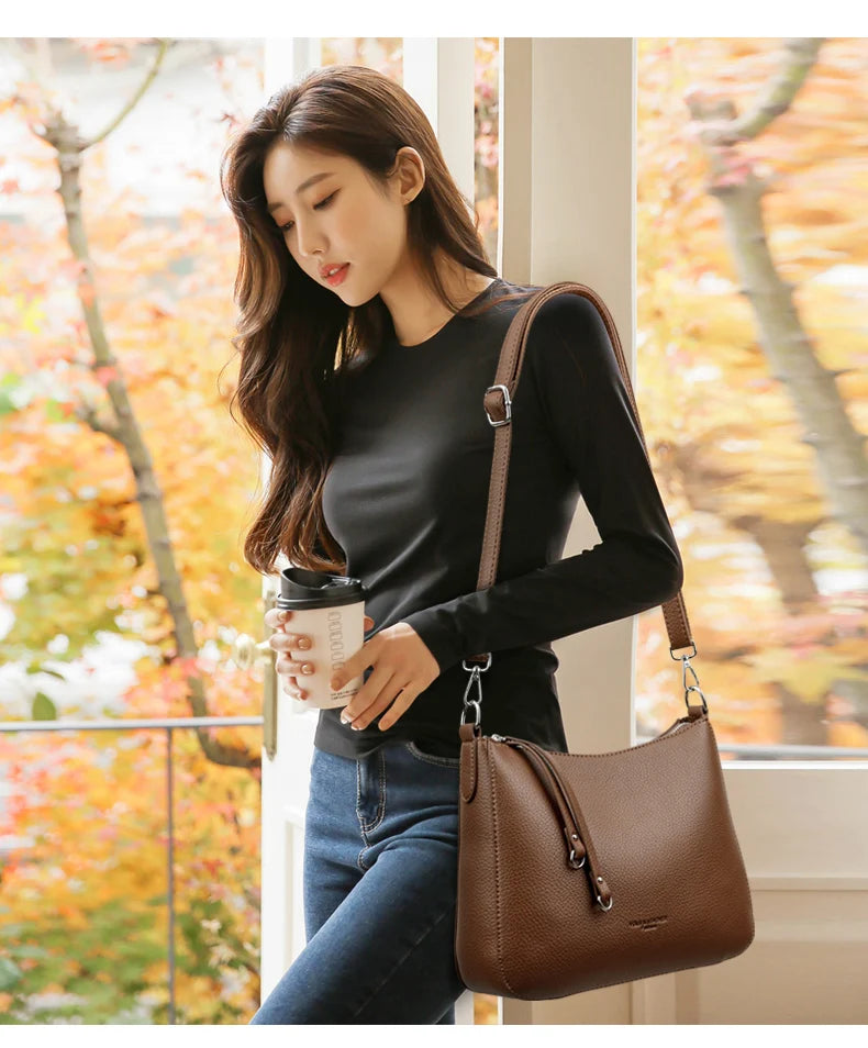 Bolsa Feminina de Ombro em Couro Macio – Designer de Luxo, Elegante e Versátil