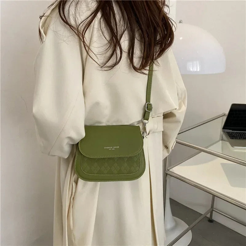 Bolsa Transversal Feminina Anlyxi – Estilo Hip Hop, Pequena e Moderna em Couro PU Macio