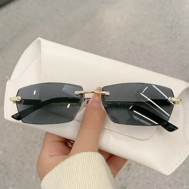 Óculos de Sol VABBON – Retrô com Armação Quadrada Pequena e Proteção UV400 Fashion