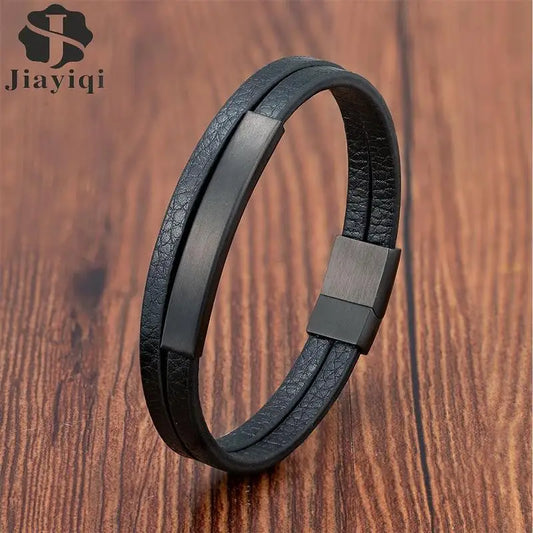 Pulseira Masculina em Couro Preto – Dupla Camada com Detalhe em Aço Inoxidável