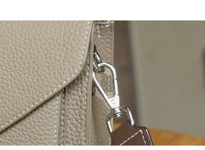 Bolsa Feminina em Couro Legítimo – Grande Capacidade, Estilo Retrô Casual e Elegante