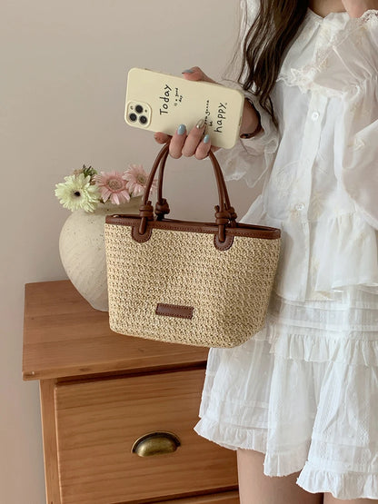 Bolsa de Palha Feminina de Ombro – Retrô, Fashion e Perfeita para Praia e Verão